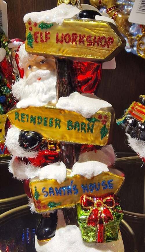 Alternative view of Huras Family Ornaments - Babbo Natale