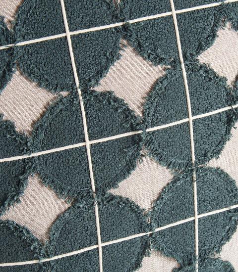 Alternative view of L'Oca Nera - Cuscino Geometrico