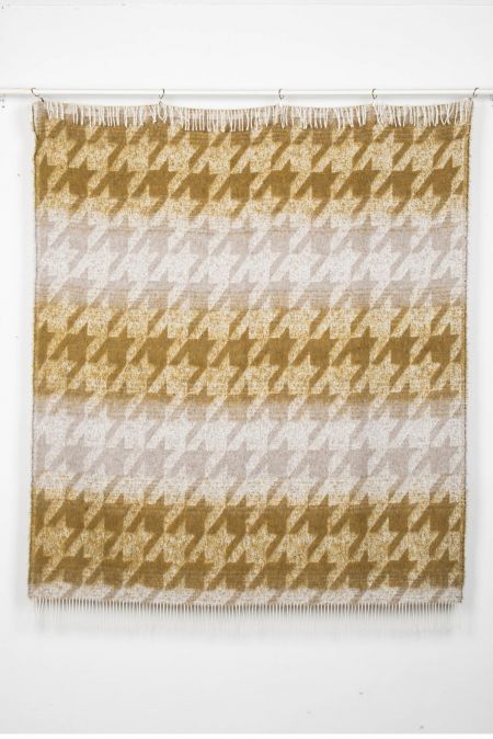 Alternative view of Beat Collection - Plaid art.Basilea misto lana con frange - col. ocra