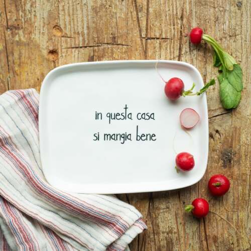 Alternative view of Simple Day - Piatto rettangolare - In questa casa si mangia bene